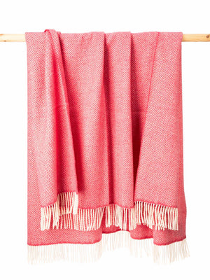 1439-cashmere-throw-new-pole_b098a8b9-b966-4c9c-a3ff-d377927bec1f.jpg