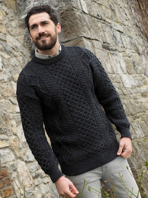 1532-irish-aran-lightweight-crew-neck-sweater-c1347_6810f416-d8a8-4fab-a035-b46147b0b971.jpg