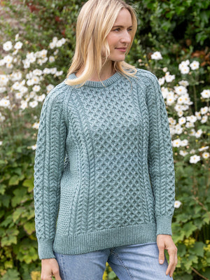 aqua_sweater_women_c2062021-33b6-4db1-8744-998f2be2c172.jpg