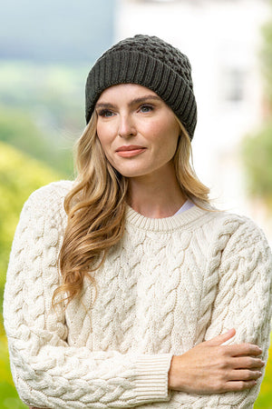 aran_hat_green_41edf240-7148-42ad-8b8c-7e6cd9bbde62.jpg