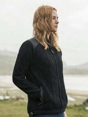 black_jacket_lined_1_4a39745f-05b6-4285-8995-47c0d016d35d.jpg
