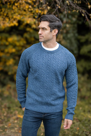 cable_knit_crew_blue_agency_1_6_0ca703b1-54d2-439b-9d02-0eef75e7af98.jpg