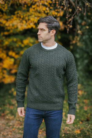 cable_knit_crew_green_agency_1_2_c4039410-1576-4c02-90dc-4b52d062e88f.jpg