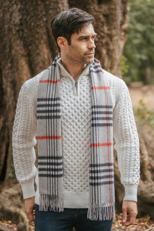 cashmere_scarf_silver_red__2_49f07a54-623e-40e3-a35b-06fa4f4182b7.jpg
