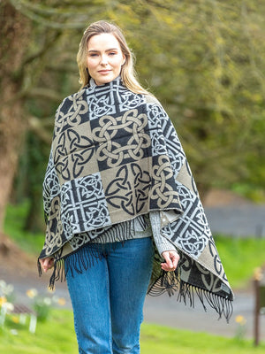 celtic_design_ladies_shawl_2_d7d2f962-4ed6-4686-91e5-c5c659a34913.jpg