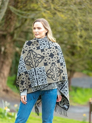 celtic_design_shawl_1_6c1e1f74-b837-47c7-812d-8043d77225f6.jpg