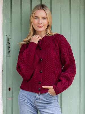 claret_cardigan_ladies_4_d1707360-51f2-4f06-8f22-05ba0b111663.jpg