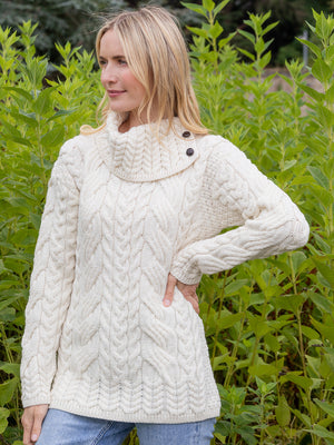 cowl_neck_natural_ladies_26570bc2-c4b3-4e3d-8ba4-fc26a2c6e7b8.jpg