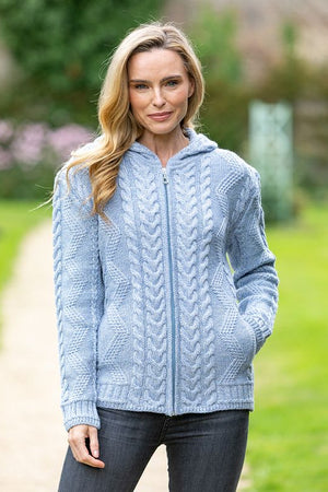 e1725_hood_sky_cardigan_e23ba879-e13e-4a54-bab1-e3887ac0933a.jpg
