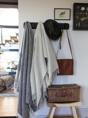 eco-throw-222_dbb4d098-694d-4412-bf7f-2d5be002b8d2.jpg