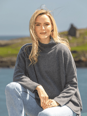 graphite_sweater_575f0e0b-a67b-4ae6-ab94-43854c61830d.png