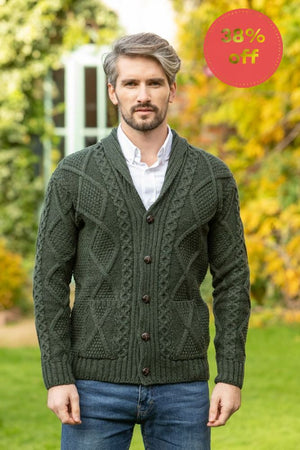 green_cardigan_men_0c06a727-b1c2-4fa2-beef-861651d06318.jpg