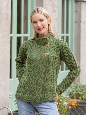 green_super_soft_button_cardigan_6_39fb180b-6384-4de1-aeb9-b451288391fe.jpg