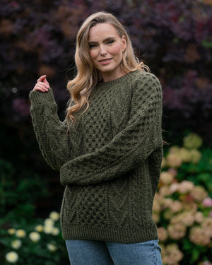 handknit_green_sweater_2_92974726-06f5-4d23-a0f1-0f1bf24b852a.jpg
