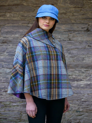 irish_poncho_grey_blue_yellow_fc518bb3-49f0-4ddd-b77f-30fd1d96a081.jpg