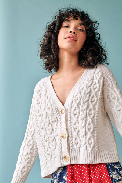 Cropped Cable Knit V Neck Cardigan Ivory – The Sweater Shop