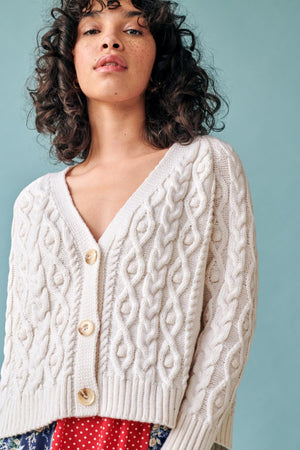 ivory_ladies_cable_knit_sweater_7a533376-3538-4f69-85d4-cf31c4b4e96a.jpg
