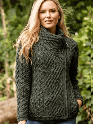 ladies_side_zip_green_5_9133a6ee-39e5-43c6-a7eb-5d6902bcebf6.png