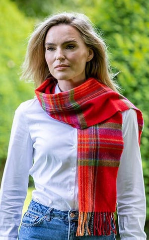 lambswool_scarf_red_blue_and_orange_1_4ff0a169-afda-4cb4-80c2-b07c37403099.jpg