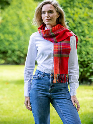 lambswool_scarf_red_blue_and_orange_7264e4f7-6ba8-4dd8-be80-26e562fcfd4d.jpg