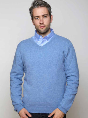 lambswool_sweater_v_neck_mens_4_65c32d3d-1973-44f8-aa48-9a7ecacdf3e5.jpg