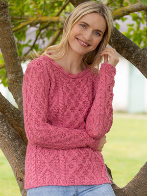lattice_sweater_rosa_pink_ladies_3_f702ddac-6321-42f4-a59b-909d705e06d8.jpg