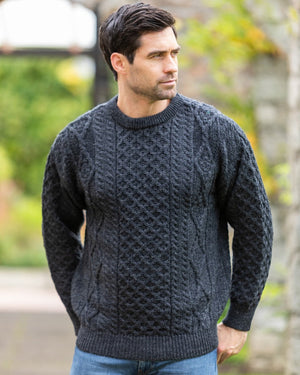 lightweight_charcoal_man_294a4cda-4df2-4068-a323-eba4fe44693a.jpg