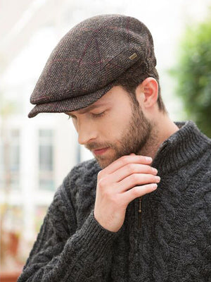 mucros_weavers_kerry_cap_col.335-1_5_7c3e08fb-e2fc-4755-b930-31ae21a54773.jpg