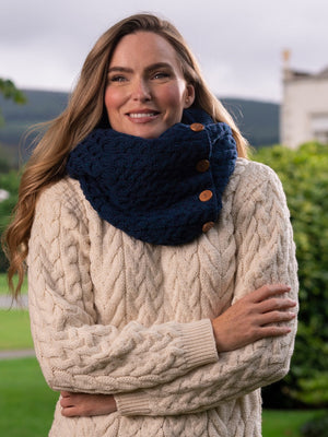 navy_snood_181_957cbed4-0a25-4aa4-99d8-85e68d3a1c33.jpg