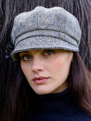 newsboy_1_fbcc2d25-46b4-4efc-82fa-997c2c58836f.jpg