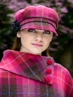 pink_newsboy_cap_1_f541ed9c-75a8-4a29-805e-72e231ed0a64.jpg