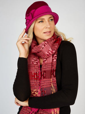 pink_wool_scarf__1_a533842f-6443-4e03-8982-6689c8345a2d.jpg