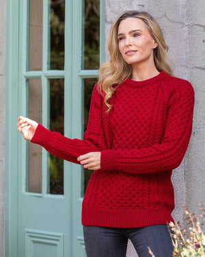 red_aran_sweater_ladies_1_3_009731b1-3bc8-4d78-99b0-45b85e83d1c6.jpg