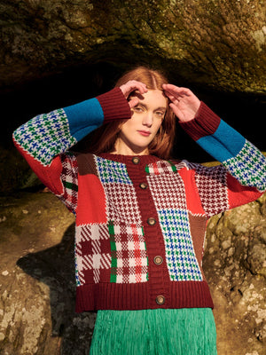 red_patchwork_cardigan_6c46dfe6-f4e3-48fb-89a2-b6f8cb74bc56.jpg