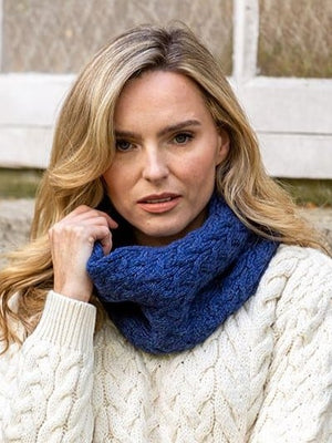 royal_blue_super_soft_snood_1_40e3a984-1a38-42d1-80af-1873edadfe11.jpg