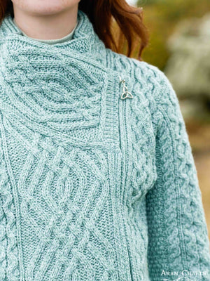 side_zip_memaid_aran_sweater_6845188b-a569-4a0b-a783-d88b8bc4adcb.jpg