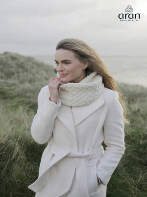 super_soft_natural_snood_website_6af64339-f1d2-48a8-8471-30df90e44f66.jpg