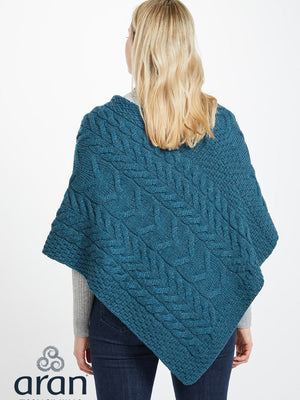super_soft_poncho_back_2101891b-03d0-4d8f-a7c0-590a5734a171.jpg