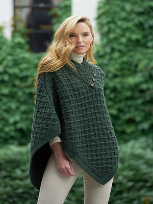 super_soft_poncho_green_d0756c0f-4262-47cc-832a-f4d2bbb8706f.jpg