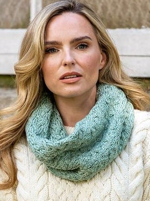 teal_super_soft_snood_1_131011f0-47af-4f1c-bd28-c718061f5dce.jpg