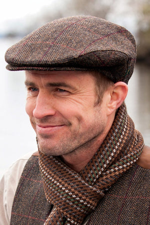 trinity_cap_dark_brown_check_335_1_f11de8fe-9bc5-4a2a-b5f6-35e6f3f3e0eb.jpg