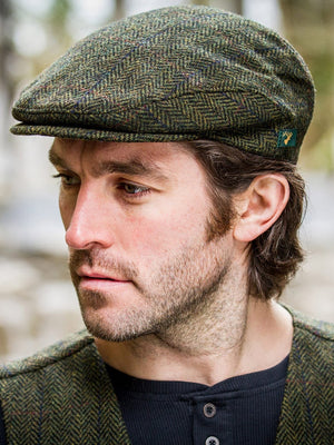 trinity_cap_green_red_herringbone_27_2_4d345d89-54e1-4dbf-9d36-50d15ca6334c.jpg