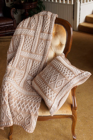 Two Tone Plated Aran Throw X4349