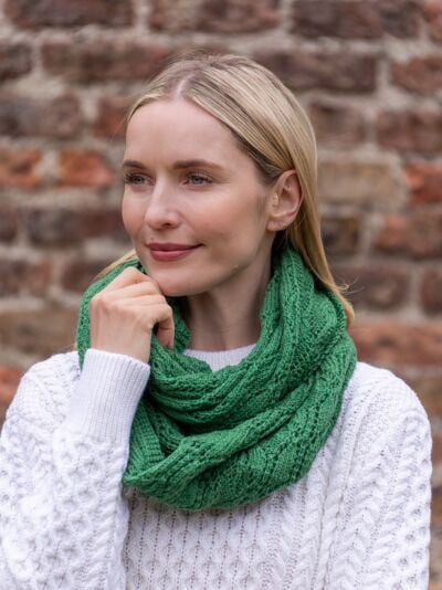 100% Merino Wool Infinity Snood Kiwi 