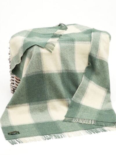 Pure Wool Throw Green Block Col.LW164