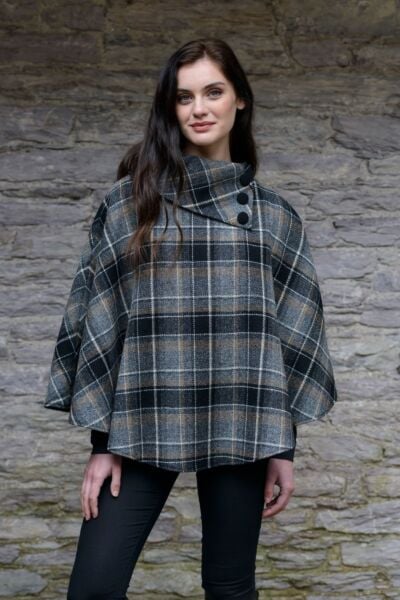 Irish Tweed Poncho Grey Mix Col : 21